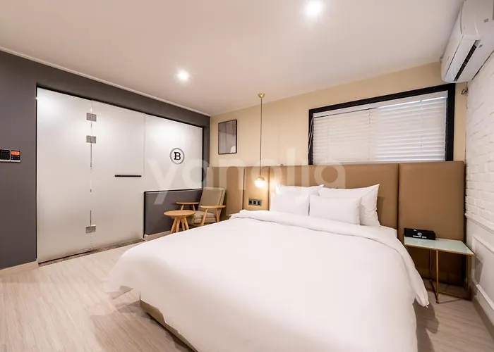 Browndot Hwamyeong Hotel