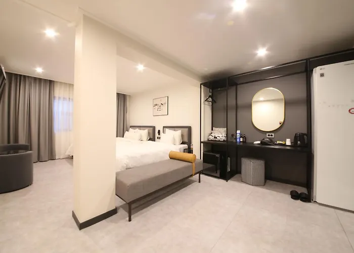 Hotel Browndot Hwamyeong *